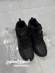  1 للبيع حذاء جديد مقاس 46 شبيه سفتي  for sale new shoes same safety