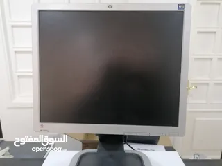  2 شاشة كمبيوتر