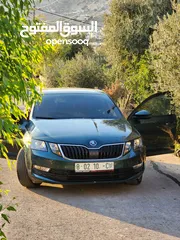  18 سعر مميز ونمره مميزة ولون مميز جدا الوحيد في الضفة سكودا اوكتافيا بالصلاة على النبي مع امكانية البدل
