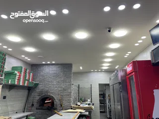  1 محل معجنات مع كامل عدته للبيع بخلو بداعي السفر