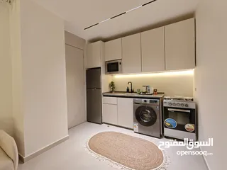  6 أجنحة فندقية للايجار للعائلات بموقع حيوي و مميز السابع