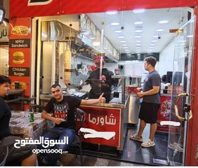  2 مطعم شاورما وسناكات