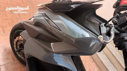  8 sym jet x 200