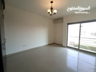  5 شقة غير مفروشة للإيجار 250م2 ( Property 19121 ) سنوي فقط