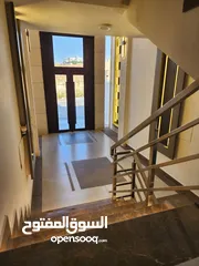  25 شقه ارضيه مميزه مقابل سكن خاص 240 م داخلي 4 نوم حي الصحابة كرادور عبدون رجم عميش تدفئه تحت البلاط