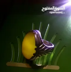  4 خاتم عقيق طبيعي شرف الشمس لون هادي ونادر فضه بحريني عاليه للبيع