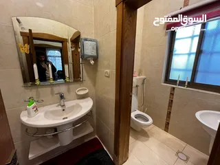  13 فيــلا مميزة للبيع –  طريق المطار  - خلف مدارس الشويفات