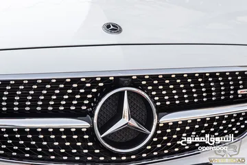  6 Mercedes E350e Plug in hybrid Amg kit Night Package 2018   السيارة وارد الشركة و قطعت مسافة 50,000
