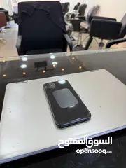  5 أيفون 11 128 وكاله للبيع فقط الباك كفر مكسور بسعر حرق