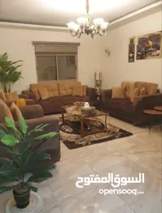  5 شقة سكنية للبيع
