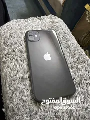  2 ايفون 11 للبيع بحاله الوكاله