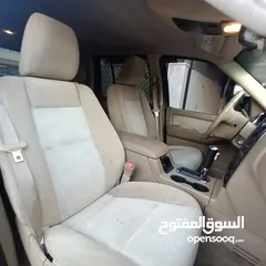  7 فورد اكسبلورر  فحص كامل بحال الوكالة  7 مقاعد