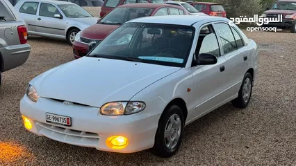  1 Hyundai accent 1.5