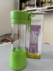  3 Portable and rechargeable juice blender