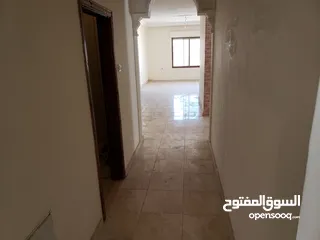  6 شقة بحي النظيف عمان