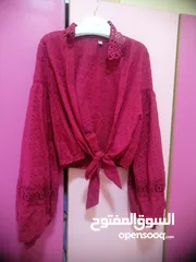  8 فستان ابيض و جاكيت خمري