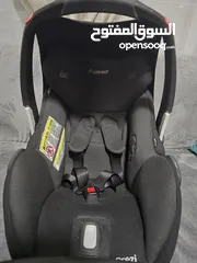  4 Maxi_cosi car seat
