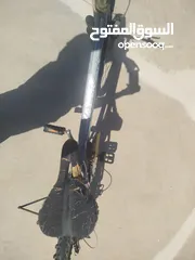  9 بسكليت جنط 26 للبيع بسعر رمزي جدا و مستعجل