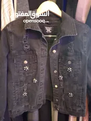  26 بلايز وجكيتات كلو بحالة جديد