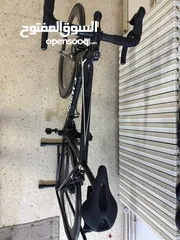  3 S-works -specialized -Tarmac -SL6 carbon fiber bicycle بسكليت bike