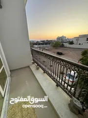  8 بالعذيبة شقة غرفة و صالة ومطبخ و حمام و بلكون غير مفروش/ مفروش 1 bhk azaiba all in