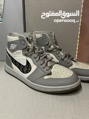 1 للبيع - حذاء Air Jordan أصلي بتصميم حصري (Dior Edition)