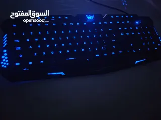  3 كيبورد وماوس RGB فقط شامل التوصيل لجميع انحاء المملكه الاردنيه الهاشميه (القطعه الوحيده ).
