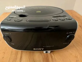  7 Digital Clock Radios with CD Player  راديو مع ساعه ديجتال رقم كبير وواضح  مع منبه و مشغل اسطوانات CD