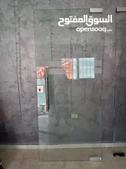  9 أبواب سكيوريت عدد 2 مستعمل للبيع كل باب قياس الأول عرض 90 سم الارتفاع 2متر والثاني 90 سم و8ملم 2متر