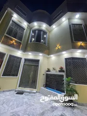  8 بيت للبيع طابقين بحي الرضا الخربطليه يقع على شارع عام