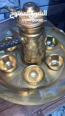  2 صنيه مع فناجينها نحاس صنع مصر