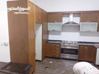  4 صيانة ونقل وتركيب  وتفصيل جميع انواع المطابخ المنيوم أو خشب بأسعار مناسبة