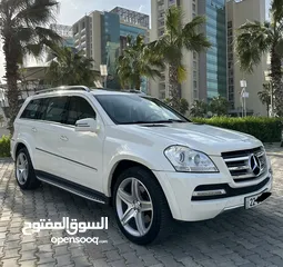  1 Mercedes Benz GL500