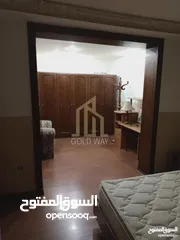  8 شقة طابق تسوية 200م في أجمل مناطق عبدون/ ref 1630