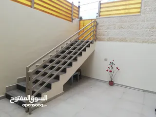  6 شقه فاخرهVipسوبرديلوكس_الحي الشرقي_دوارالسنبله_بالقرب من الخدمات_بمدخل خاص_تشطيبات فخمه_بسعرمميز