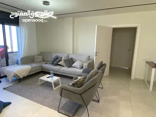  12 شقه للبيع في بيرزيت