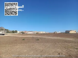  10 ارض للبيع بمصفوت سكنى باطلال رووعه