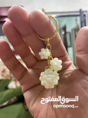  24 ميداليات متنوعة