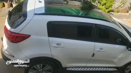  3 جيب كيا سبورتاج فل مع فتحه بنوراما للبيع