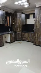  27 عمارة طابقية مميزة جداً للبيع عبارة 4 طوابق / القويسمة