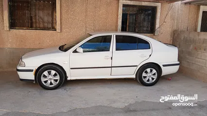  2 سكودا طور ماطور حقن فحص نخبة ساري ترخيص والتامين السيارة مشدشدة ولا غلطه للبيع او البدل على سكودانيو