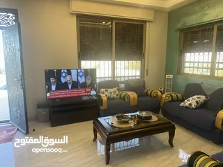  8 مزرعة فيلا للبيع في العالوك قمة جبلية إطلالة خلابة