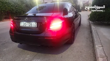  10 Mercedes E350e 2018 AMG