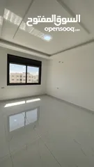  19 شقة مع روف في البنيات للبيع