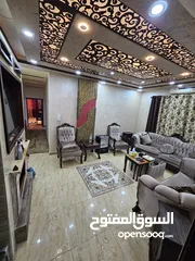  15 شقه فاخره للبيع