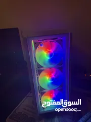  1 جهاز pc شبه جديد للبيع كفالتو لسا شغاله  وستخدام خفيف