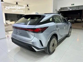  17 لكزس RX350 F sport 2023 زيرو كيلو متر