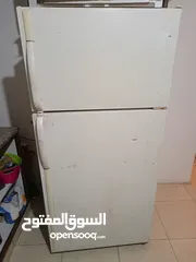  1 ثلاجة مستعملة بحالة جيدة