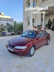  3 اوبل فيكترا موديل 2000 دهان ومحرك وجير جديد