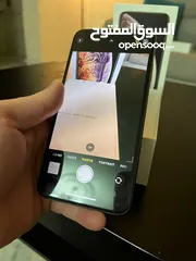  7 ايفون xs max للبيع بحالة الوكالة مع كرتونتو الاصلية